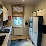 Linda Ninh Appartement