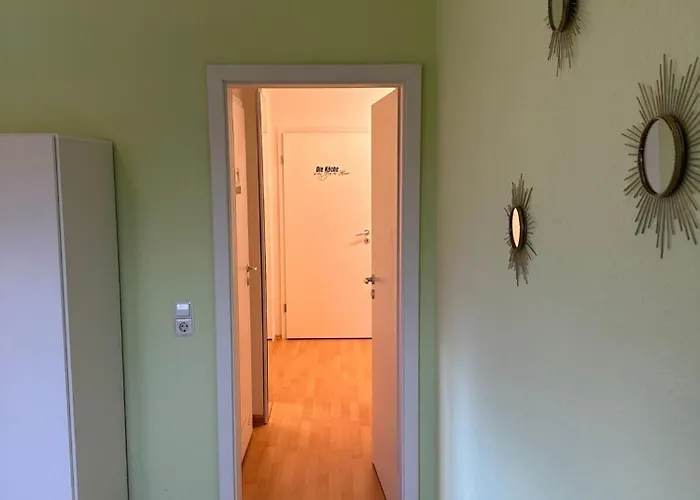 Linda Ninh * Dresden