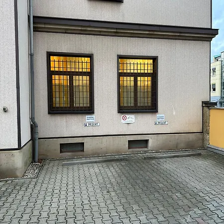 Apartment Linda Ninh *